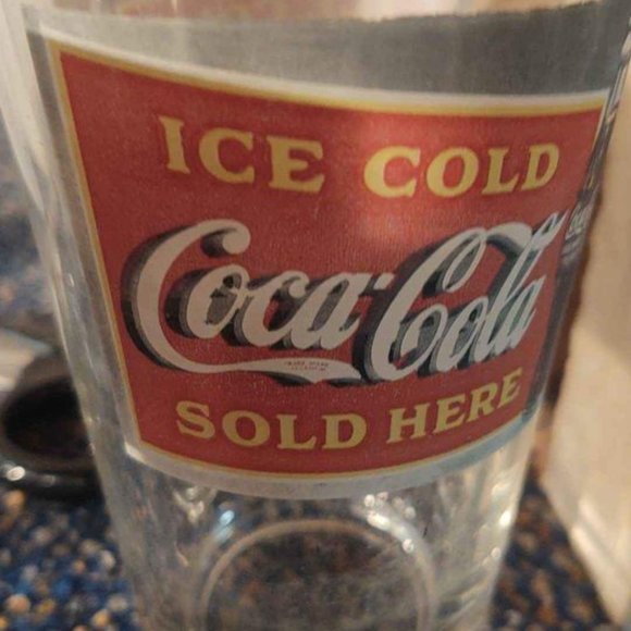 Pint Sized Coca Cola Glasses - Picture 5 of 6